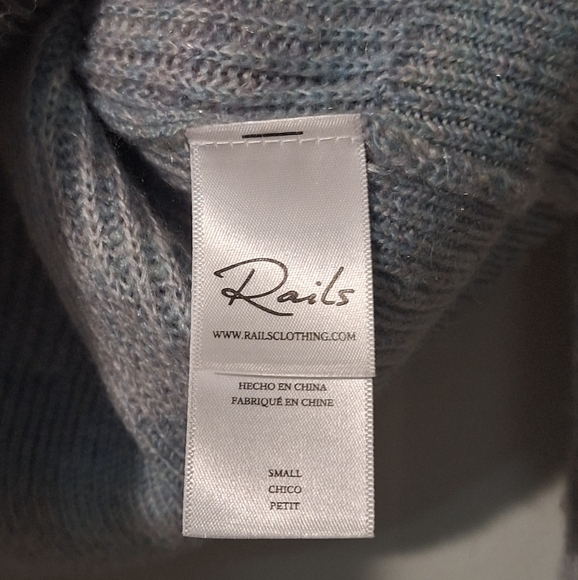 Rails Venus Blue Rainbow Sweater S Crewneck Ombre Soft Light - Picture 8 of 9